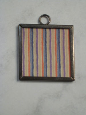 040 B - Red, blue and purple stripes